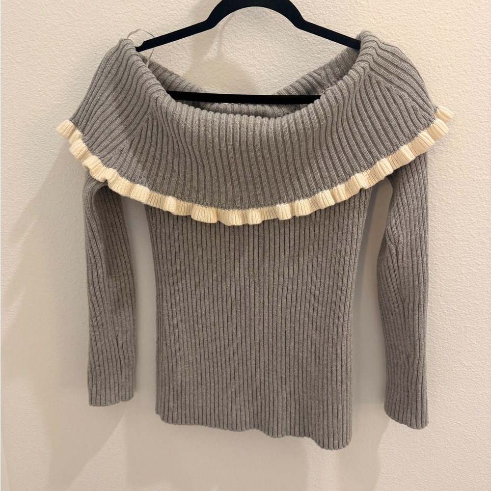 INTERMIX Gray Ribbed Off-Shoulder Sweater with Cream Ruffle Trim
